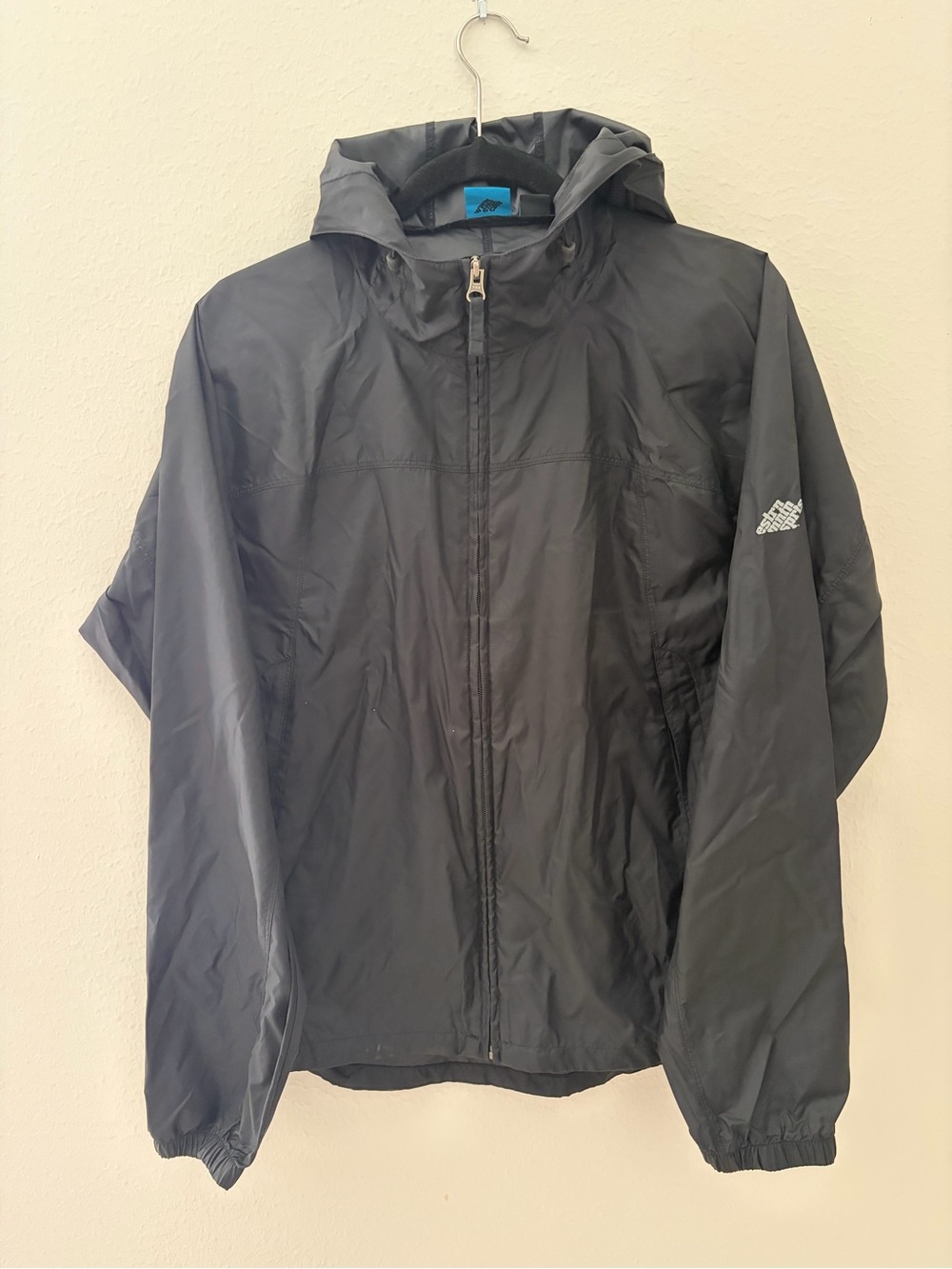 Eastern Mountain Sports Black Hooded Windbreaker Jacket